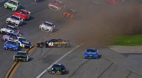 Reddick, Elliott, Blaney involved in Daytona 500 caution | NASCAR