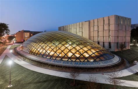 5 Most Beautiful Modern Universities Buildings