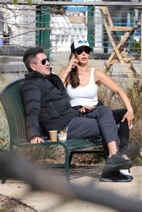 LAUREN SILVERMAN and Simon Cowell Out for Coffee and Ice Cream in Malibu 01/12/2022 – HawtCelebs