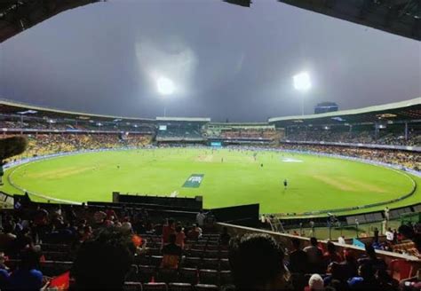 Rcb Vs Kkr Ipl Match M Chinnaswamy Stadium Pitch Report And