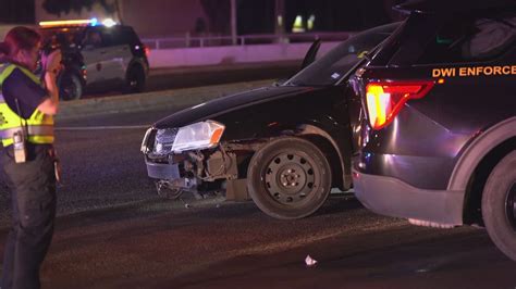 Woman Suspected Of Dwi Runs Red Light Hits Police Cruiser