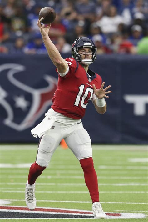 Texans To Extend QB Davis Mills