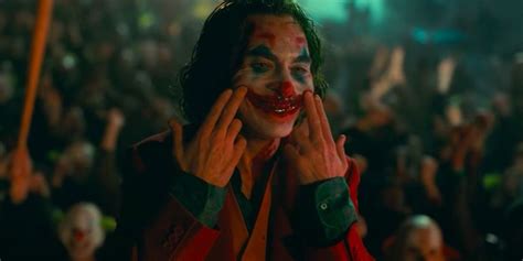 Joker How Joaquin Phoenix Transformed Into Arthur Fleck