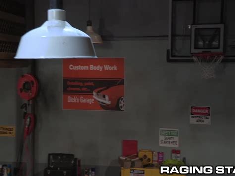 Muscled Ass Nailed BoyFriendTV