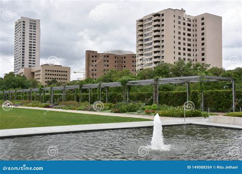 Jardines Del Centenario Mcgovern En Hermann Park En Houston Texas