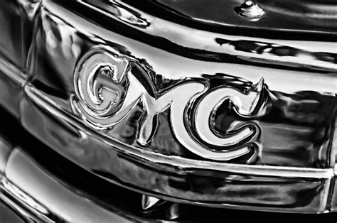 Old GMC Logo - LogoDix