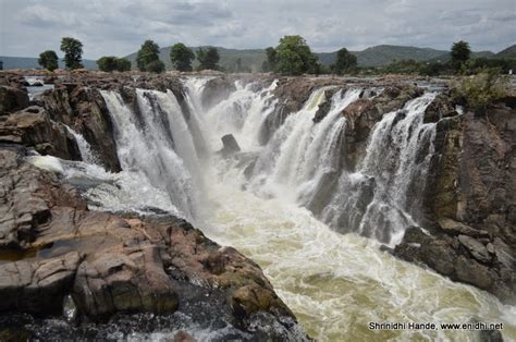 Hogenakkal waterfalls latest updates - eNidhi India Travel Blog