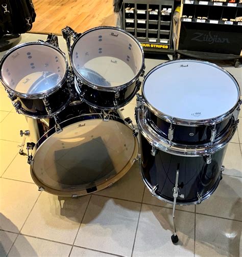 Pearl Decade Maple Five Piece Shell Pack Kit In Kobalt Blue Fade No