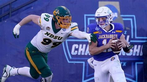 South Dakota State Wins 1st National Championship Defeats NDSU 9news