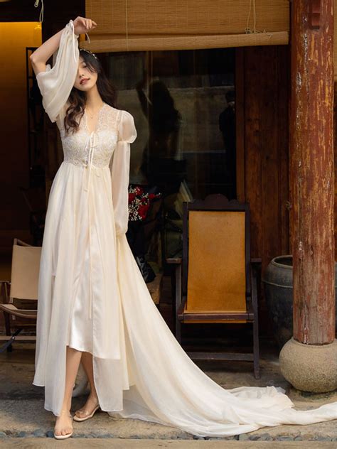 Bridal Pajamas White Lace Sleepwear Piece V Neck Long Sleeve Lingerie Milanoo