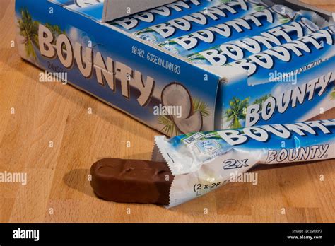 Bounty Bars Hi Res Stock Photography And Images Alamy