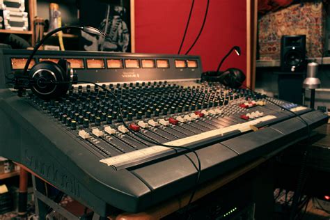 Studio nagrań mix mastering produkcja muzyczna Studio Muzyczne FLY