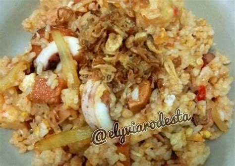 Resep Nasi Goreng Seafood Bumbu Racik Oleh Elyvia Rodesta Cookpad