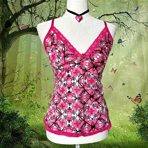Y2k 90s Hot Pink Abstract Cami By Tracy Size M Depop