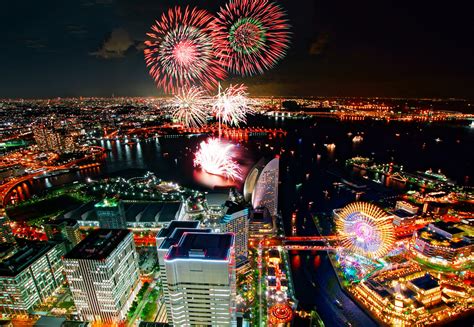 横浜開港祭2019・花火時間やイベントは？親善大使やバザー情報も！