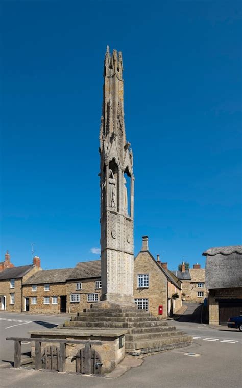 Seven British roads rich in history and beauty