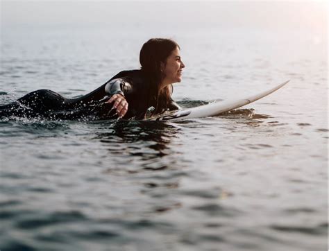 Alquiler De Tabla De Surf En Barcelona Y Badalona Anywhere Water Sports