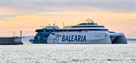 Fast Ferry Margarita Salas de Baleària en Ibiza FERRYBALEAR