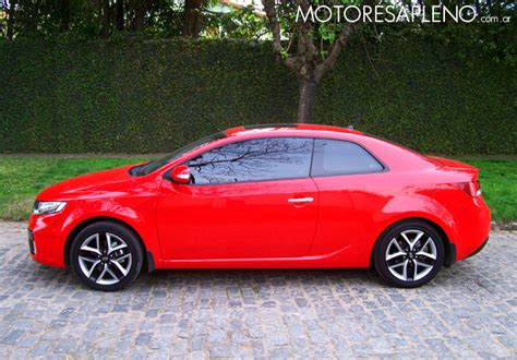 Kia Cerato Koup 20 Elegance Un Deportivo Para Lucirse Motores A