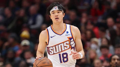 Who is Yuta Watanabe? Why Japanese forward is a favorite of Suns star ...