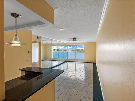 1859 Shore Dr S APT 309 South Pasadena FL 33707 Zillow