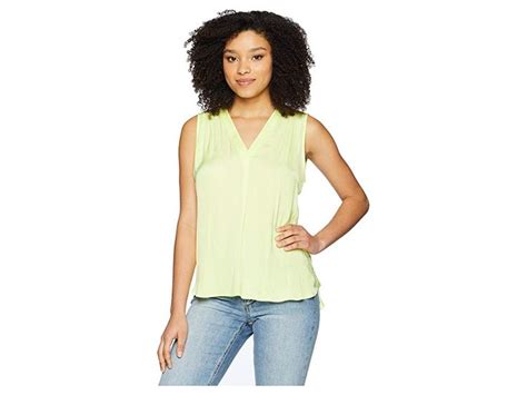 Vince Camuto Sleeveless V Neck Rumple Blouse Island Lime Women S