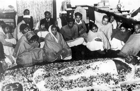 The Last Journey Of Mahatma Gandhi February 1948 Old Indian Photos