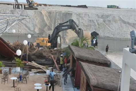 Nigeria Federal Government Launches Demolition Of Mami Chula Beach