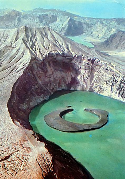 Taal Volcano Facts | Volcano Erupt