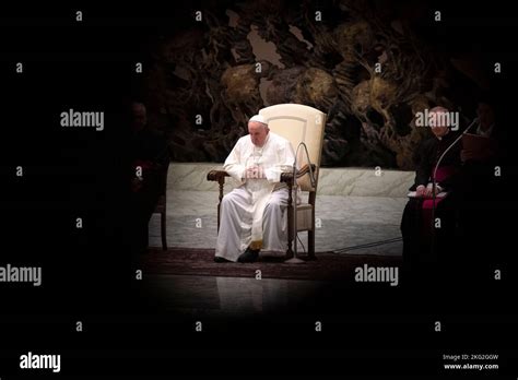 In vatican audience hall hi-res stock photography and images - Alamy