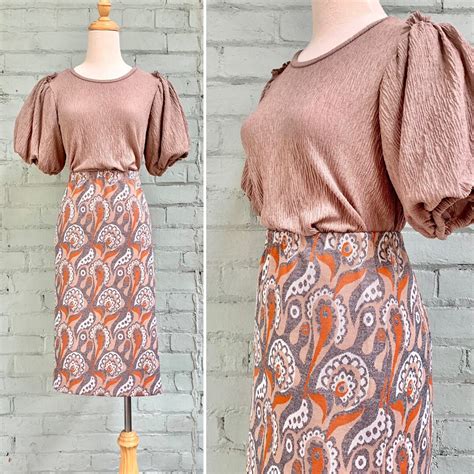 Vintage 1970s Paisley Knit Midi Skirt 70s Stretch Pencil Skirt Boho