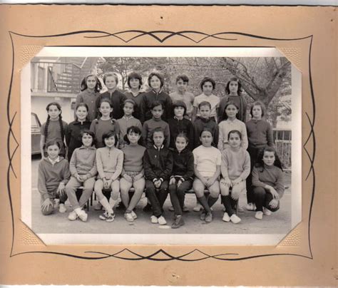 Photo de classe CM2 de 1969 école Jules Ferry 2 Copains d avant