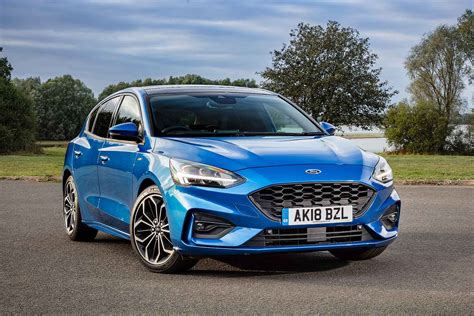 Ford Focus St Line 15 Ecoblue 120 2018 Review