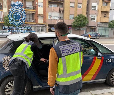 Detenidos en Sevilla dos jóvenes por robo con violencia a un menor que