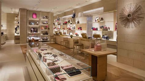 Louis Vuitton Store 5th Ave Nyc Paul Smith