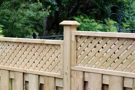 Types Of Fences To Choose In Little Rock Ar Based On Home Style Home Improvement Services