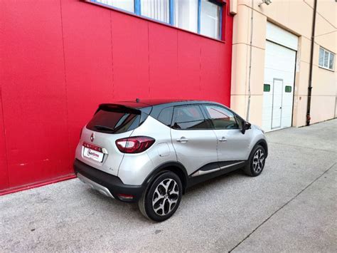 Renault Captur TCe 90 Intens EnergyREDIZAJNLEDNaviAutomatska Klima