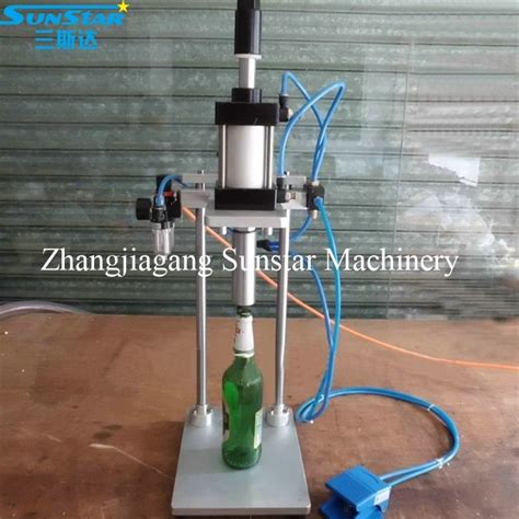 Semi Automatic Pneumatic Crown Capper Manual Beer Capper