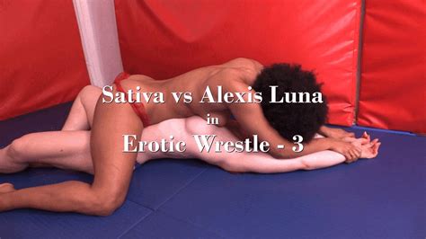 F904 Sativa Vs Alexis Luna In Erotic Wrestle 3 The Submission Room