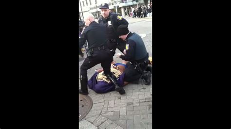 Yonkers Police Beat A Black Man Youtube