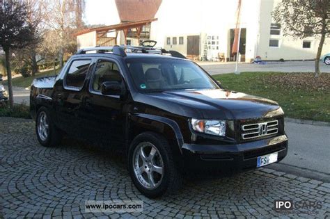 2006 Honda Ridgeline - Car Photo and Specs