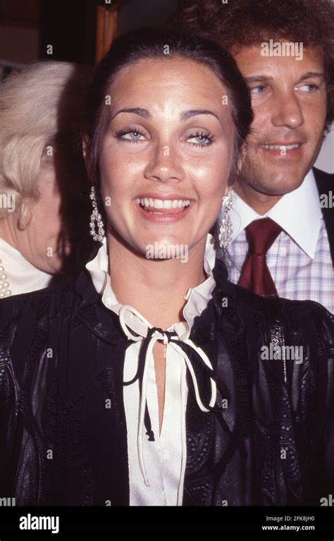 Lynda Carter 1978 Credit: Ralph Dominguez/MediaPunch Stock Photo - Alamy