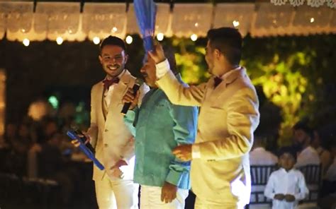 Joven difunde conmovedor video de su papá en boda gay Homosensual