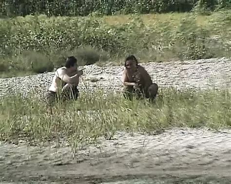 Le Telezoccole Sc 4 Full Threesome Scene Amateur Porn Feat Lea Di Leo XHamster