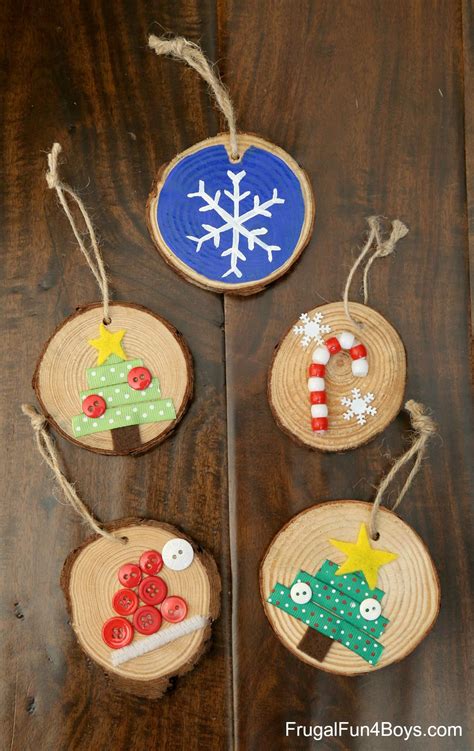 How to Make Adorable Wood Slice Christmas Ornaments - Frugal Fun For ...