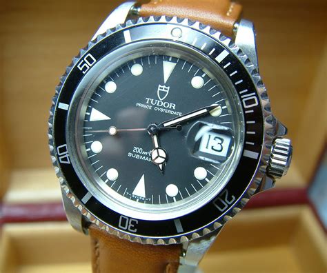 VINTAGE ROLEX WATCHES: TUDOR SUBMARINER REF. 79090