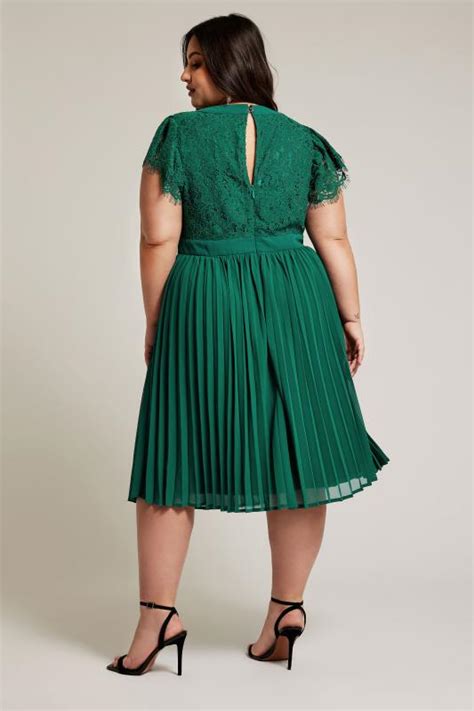 Yours London Plus Size Emerald Green Lace Wrap Midi Dress Yours Clothing