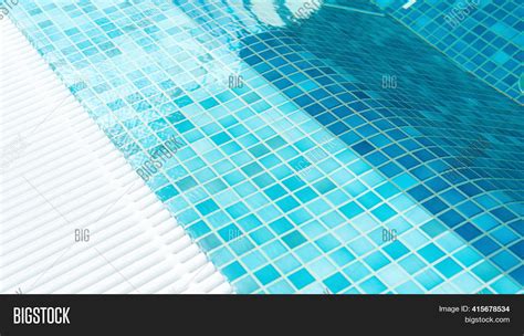 Swimming Pool Top View Image & Photo (Free Trial) | Bigstock