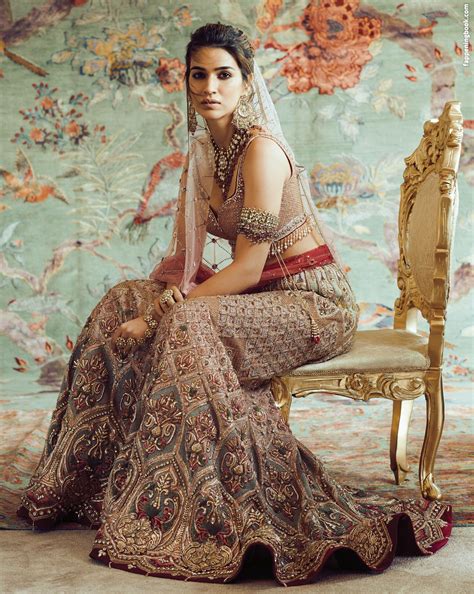 Kriti Sanon Kritisanon Nude Onlyfans Leaks Fappening Fappeningbook