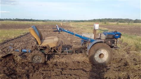 Сколько мотоблок пашет в день? В час? - YouTube